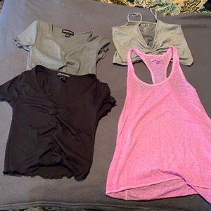 Bundle of 4 crops tops